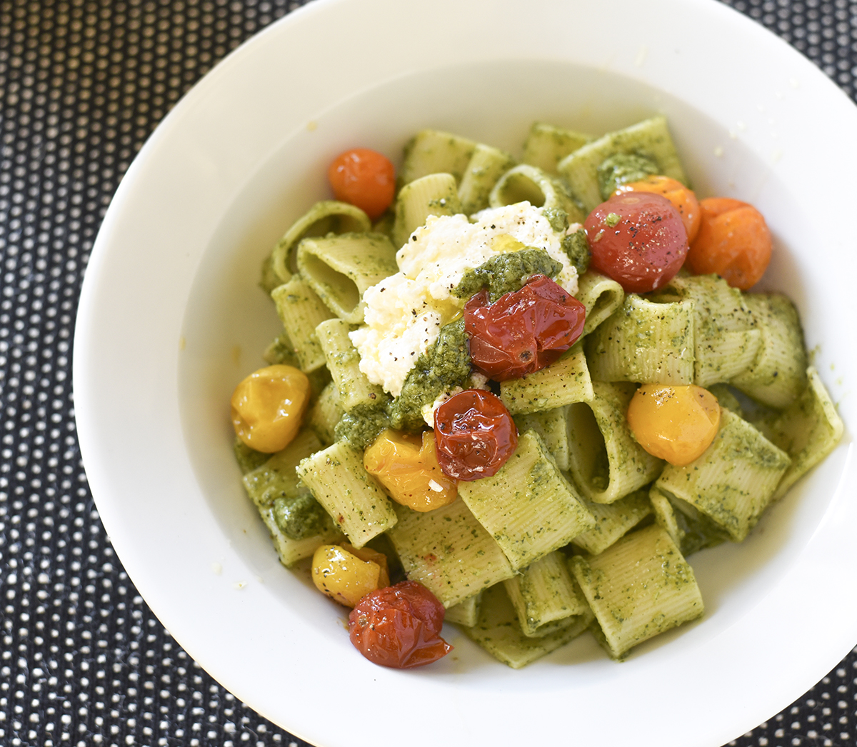 Rigatoni with Fresh Ricotta & Basil Pesto - Armanino Foodservice