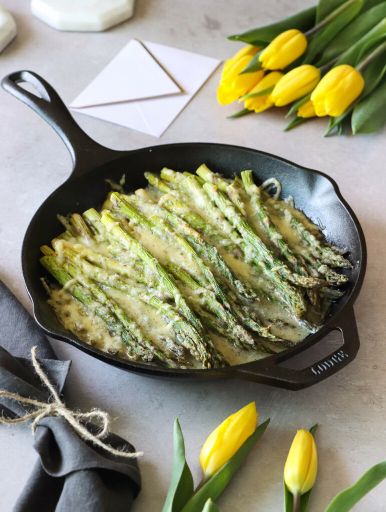 Cheesy Garlic Asparagus Gratin