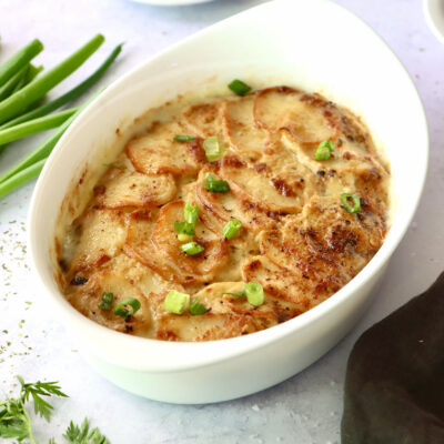 Creamy Garlic Scalloped Potatoes