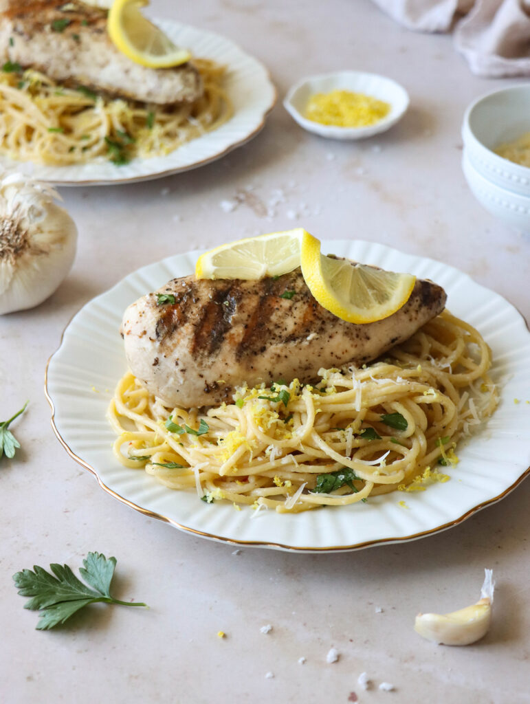 Lemon Garlic Spaghetti with Grilled Chicken