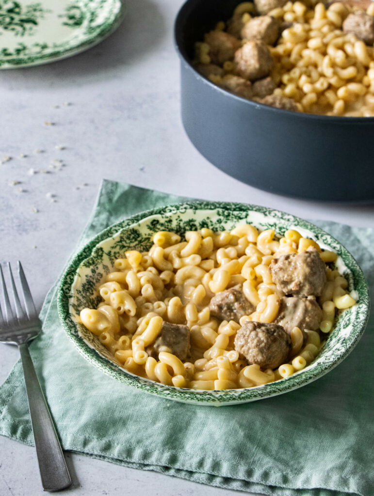 Meatball Mac & Cheese