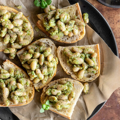White Bean & Pesto Crostini